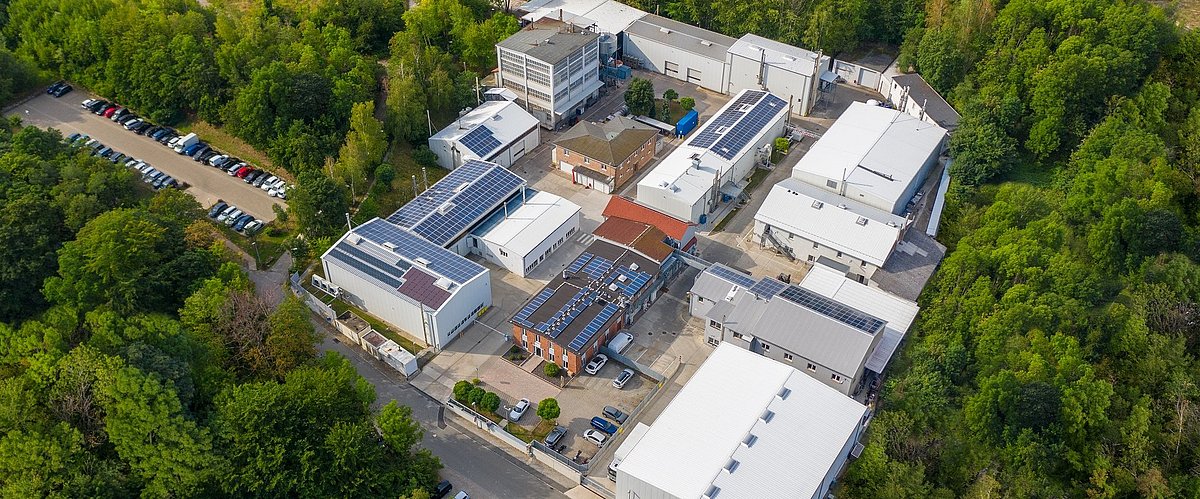 Luftbild der IBU-tec 2019, Mittelstand in Weimar Ehringsdorf in der Verfahrenstechnik mit Drehrohröfen
